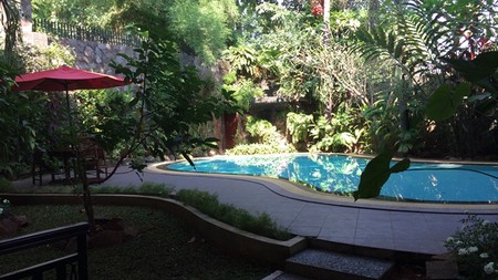 RUMAH MEWAH DALAM TOWNHOUSE DGN PRIVATE POOL DI BENDA - KEMANG #ER