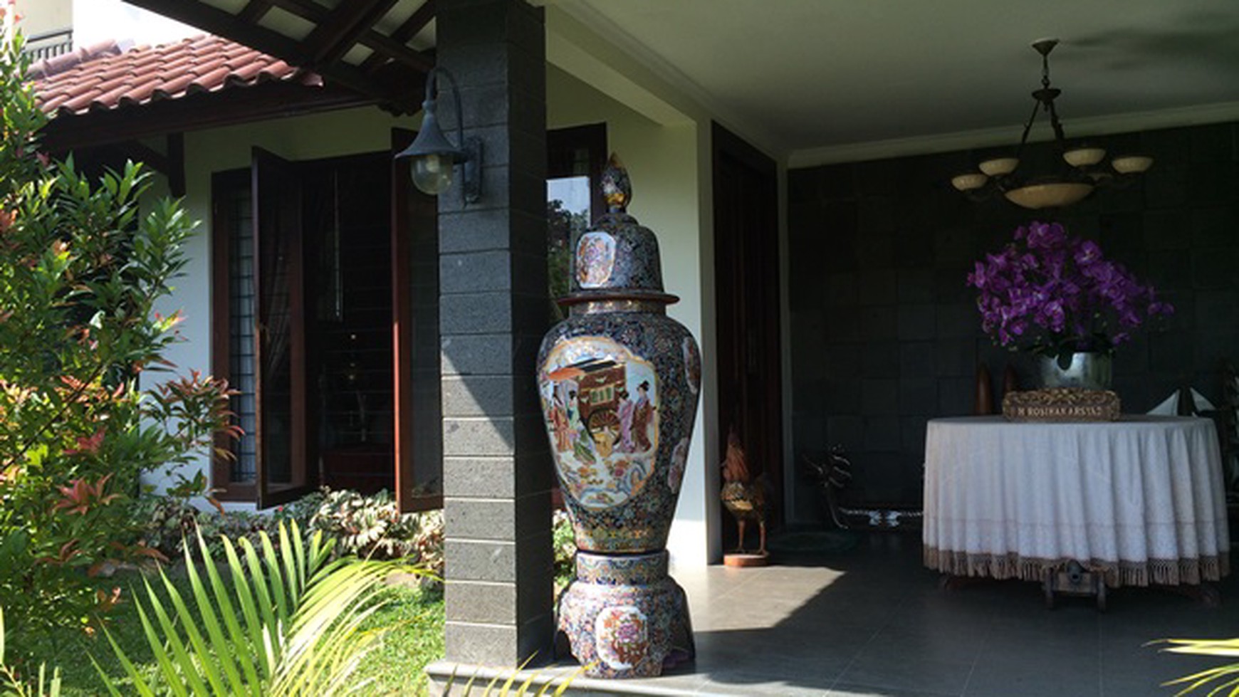 RUMAH MEWAH DALAM TOWNHOUSE DGN PRIVATE POOL DI BENDA - KEMANG #ER