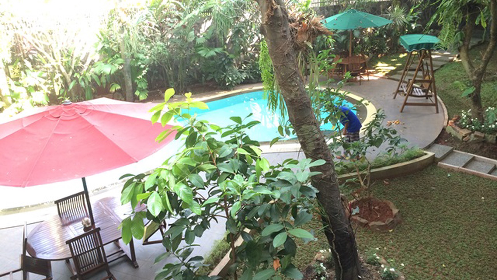 RUMAH MEWAH DALAM TOWNHOUSE DGN PRIVATE POOL DI BENDA - KEMANG #ER