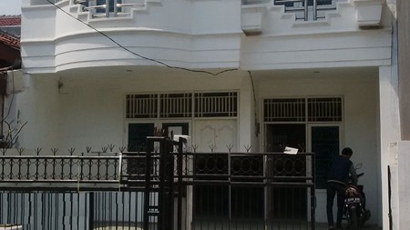 Rumah dengan Ukuran 7x16 Depan Taman