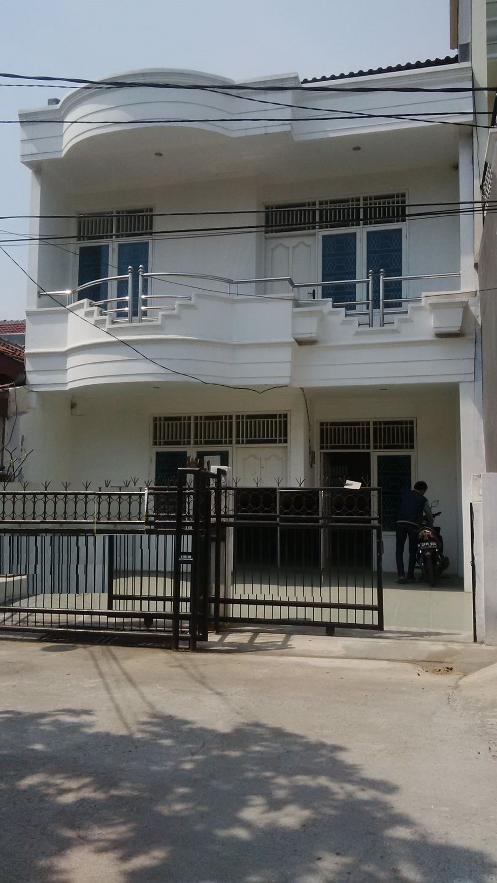 Rumah dengan Ukuran 7x16 Depan Taman