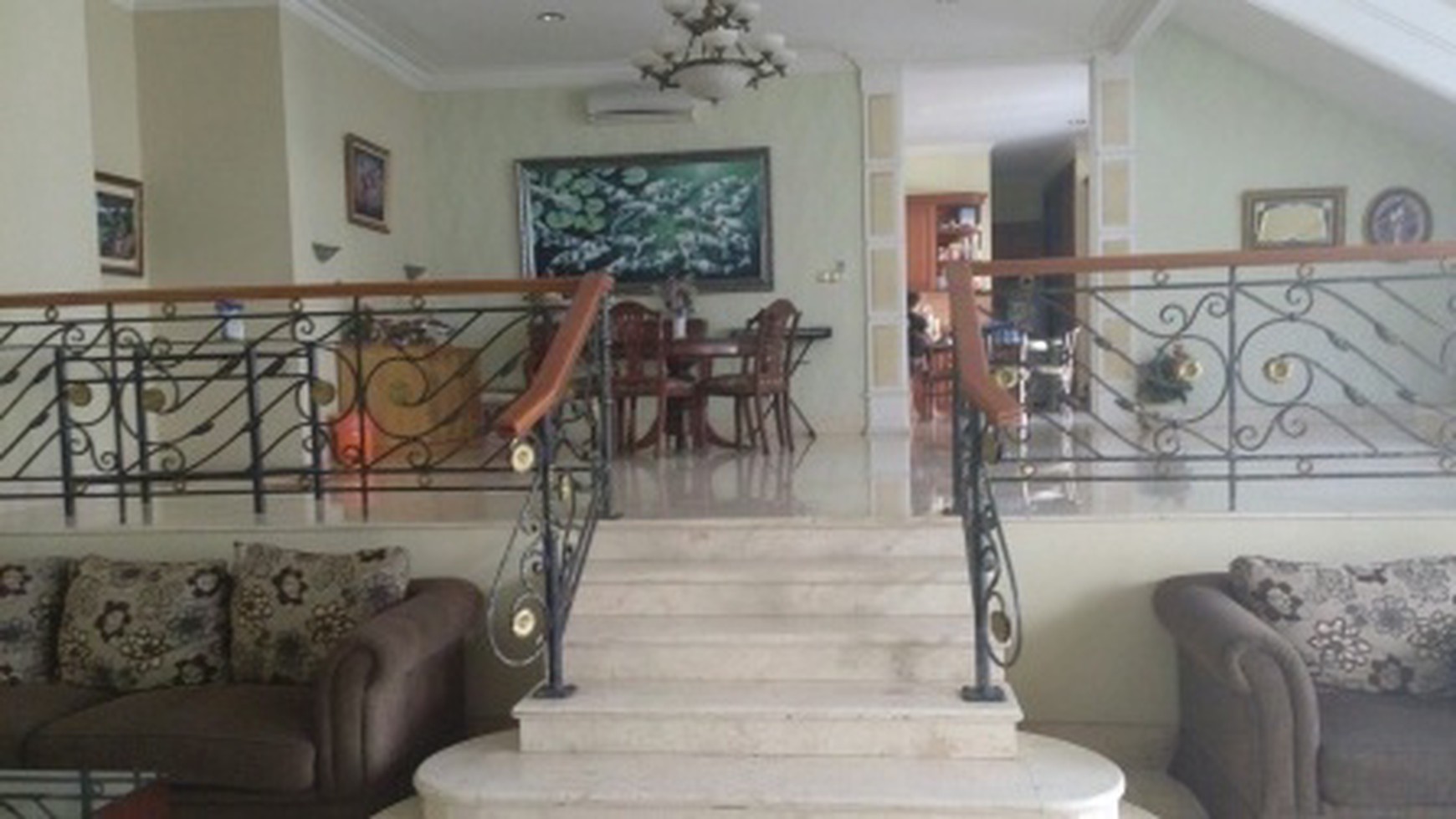 Rumah lux di wilayah Bintaro #EU