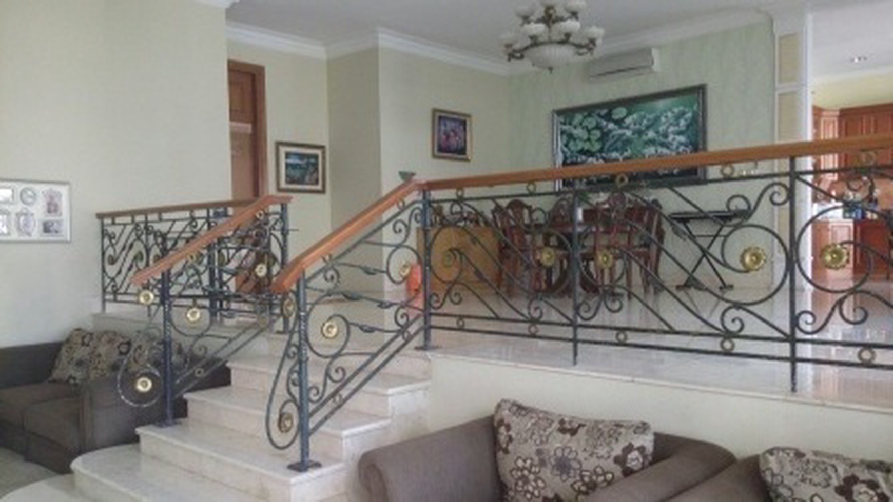 Rumah lux di wilayah Bintaro #EU