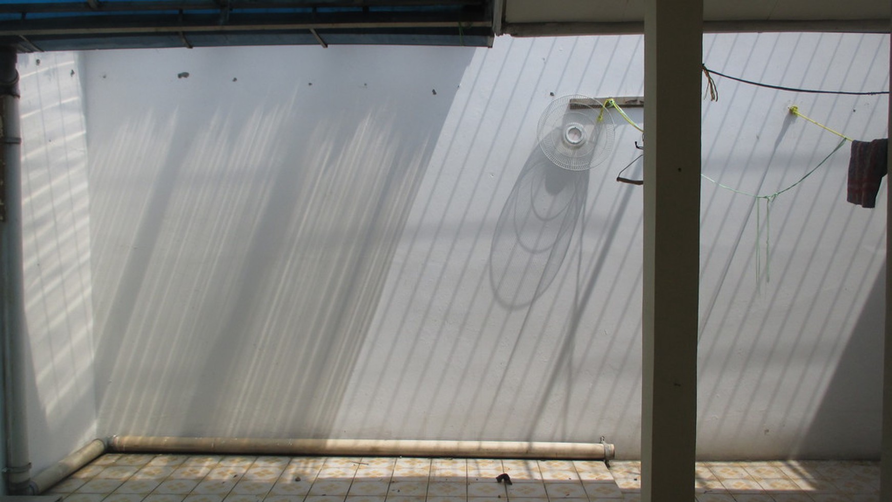 Disewakan Rumah Taman Imam Bonjol - Lippo Karawaci