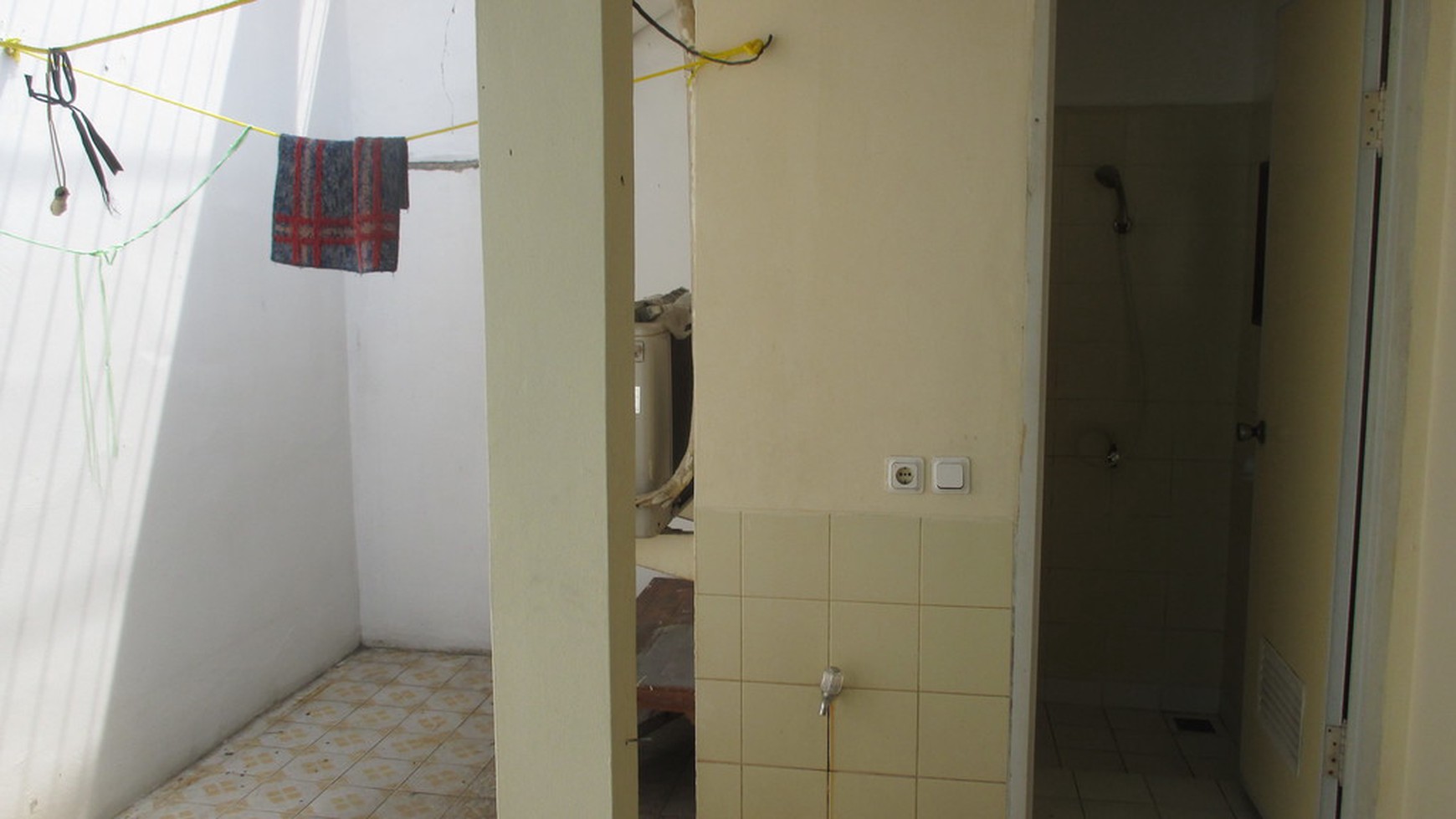 Disewakan Rumah Taman Imam Bonjol - Lippo Karawaci