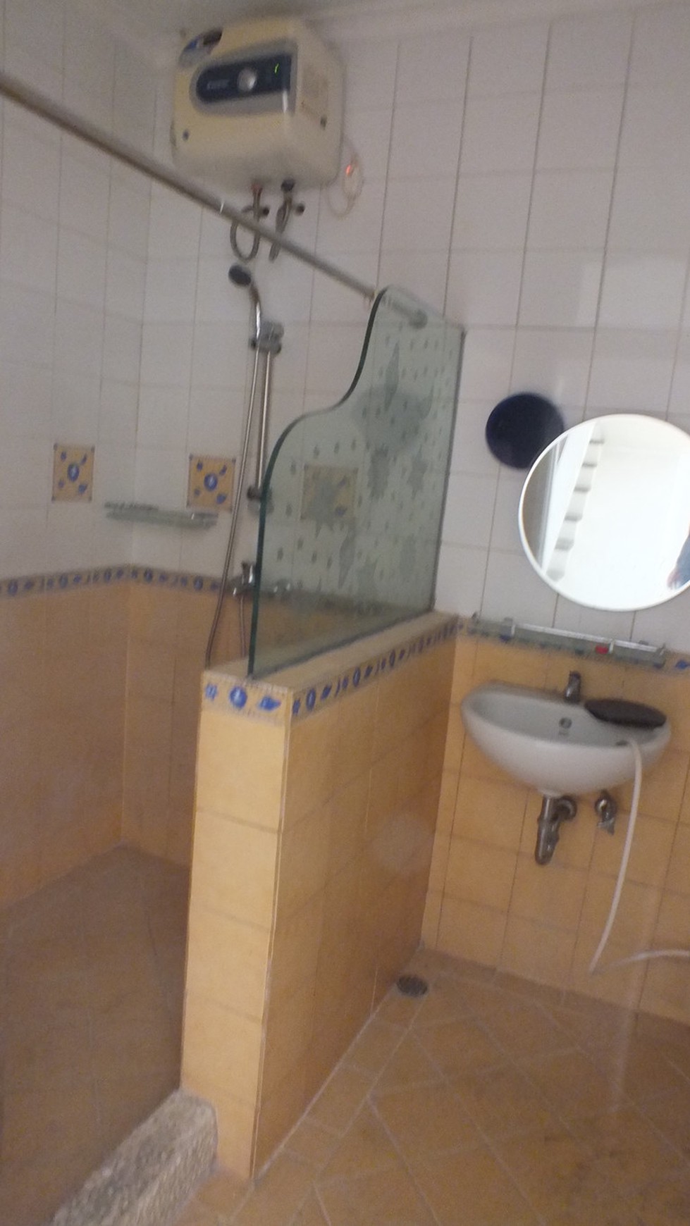 Rumah siap huni di sektor 9 Bintaro Jaya