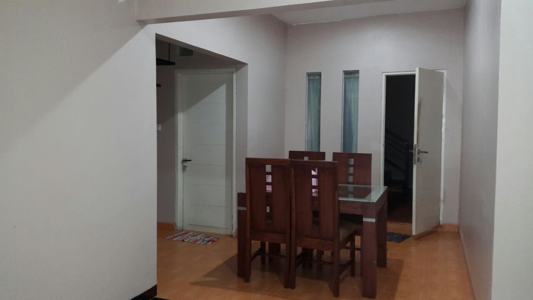 Rumah Mewah Murah Dalam Komplek Di Sawangan