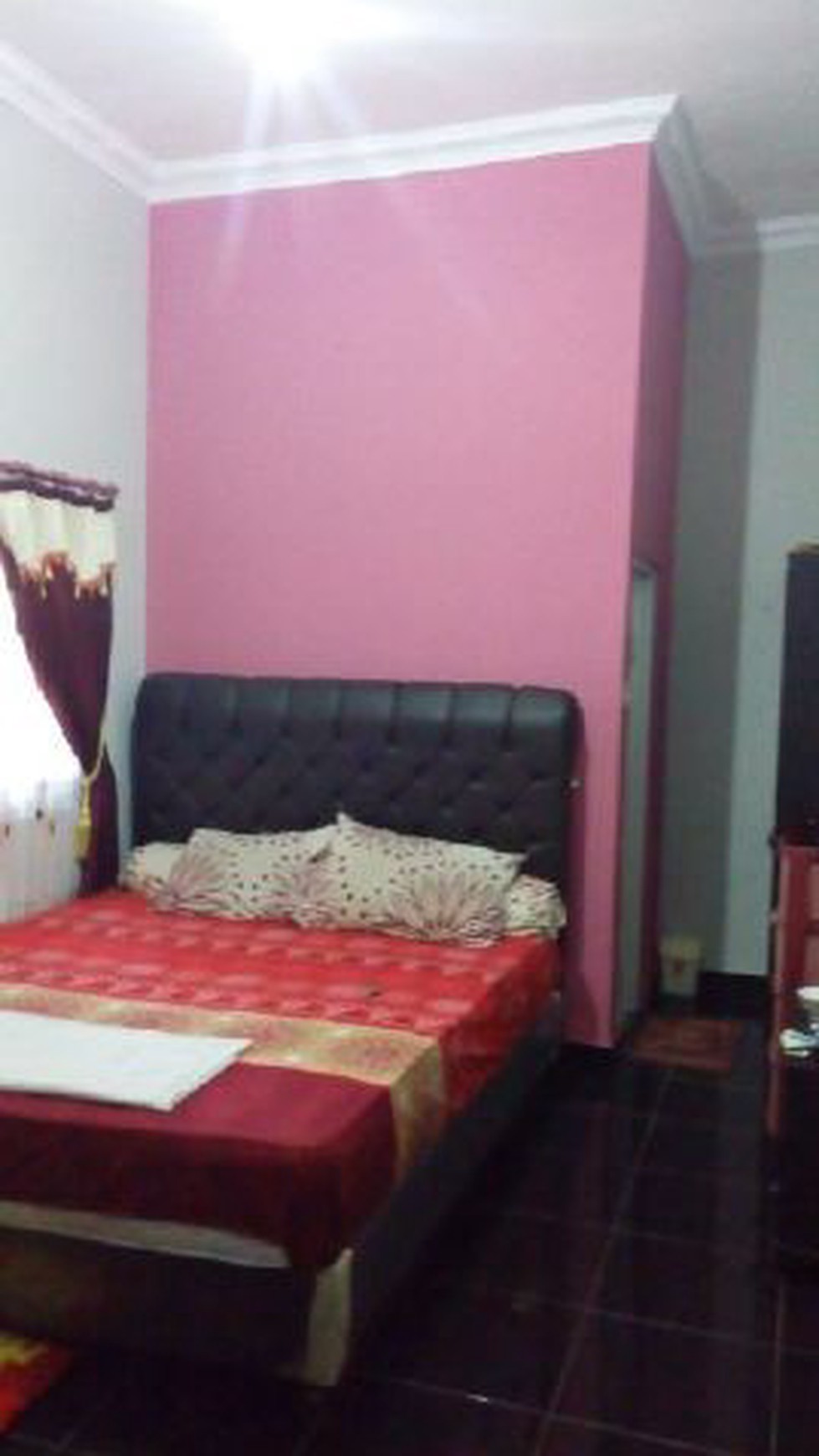 Rumah Hoek di bawah 1 Milliar!