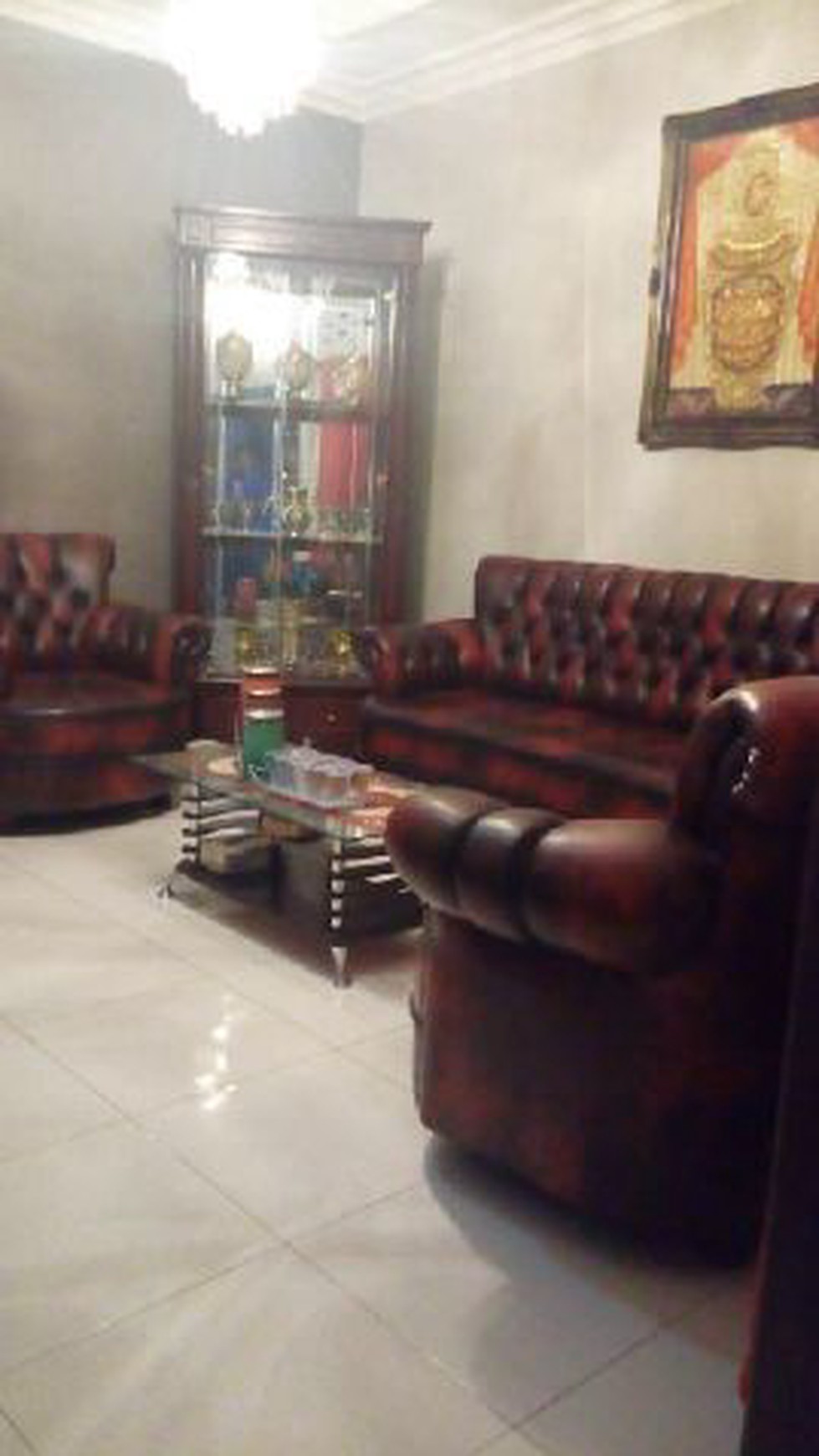 Rumah Hoek di bawah 1 Milliar!