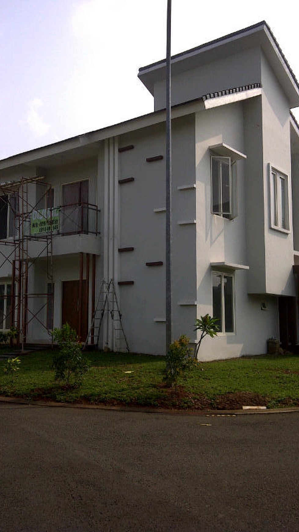 Rumah Mewah dengan lingkungan Nyaman