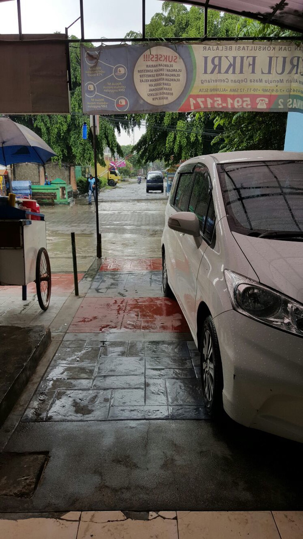 Dijual Ruko Gandeng Pinggir Jl. Prambanan Raya - Perum 2, Karawaci