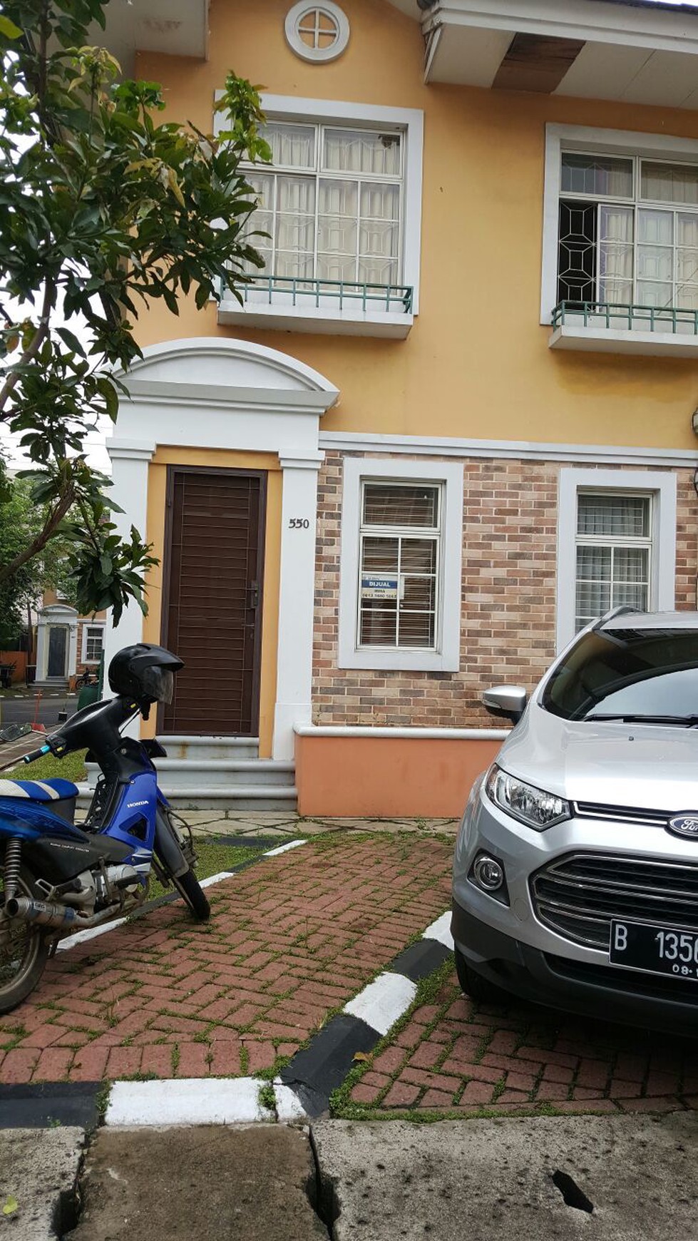 Dijual / Disewakan Townhouse Lantai Dasar Taman Ayu - Lippo Karawaci