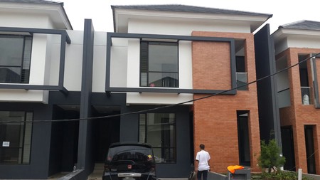 Dijual Rumah Nyaman di Kawasan Discovery Flamine, Bintaro Jaya