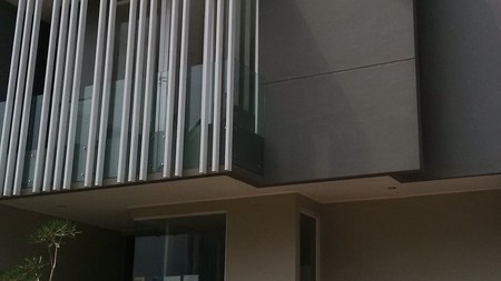 rumah brand new lokasi premium