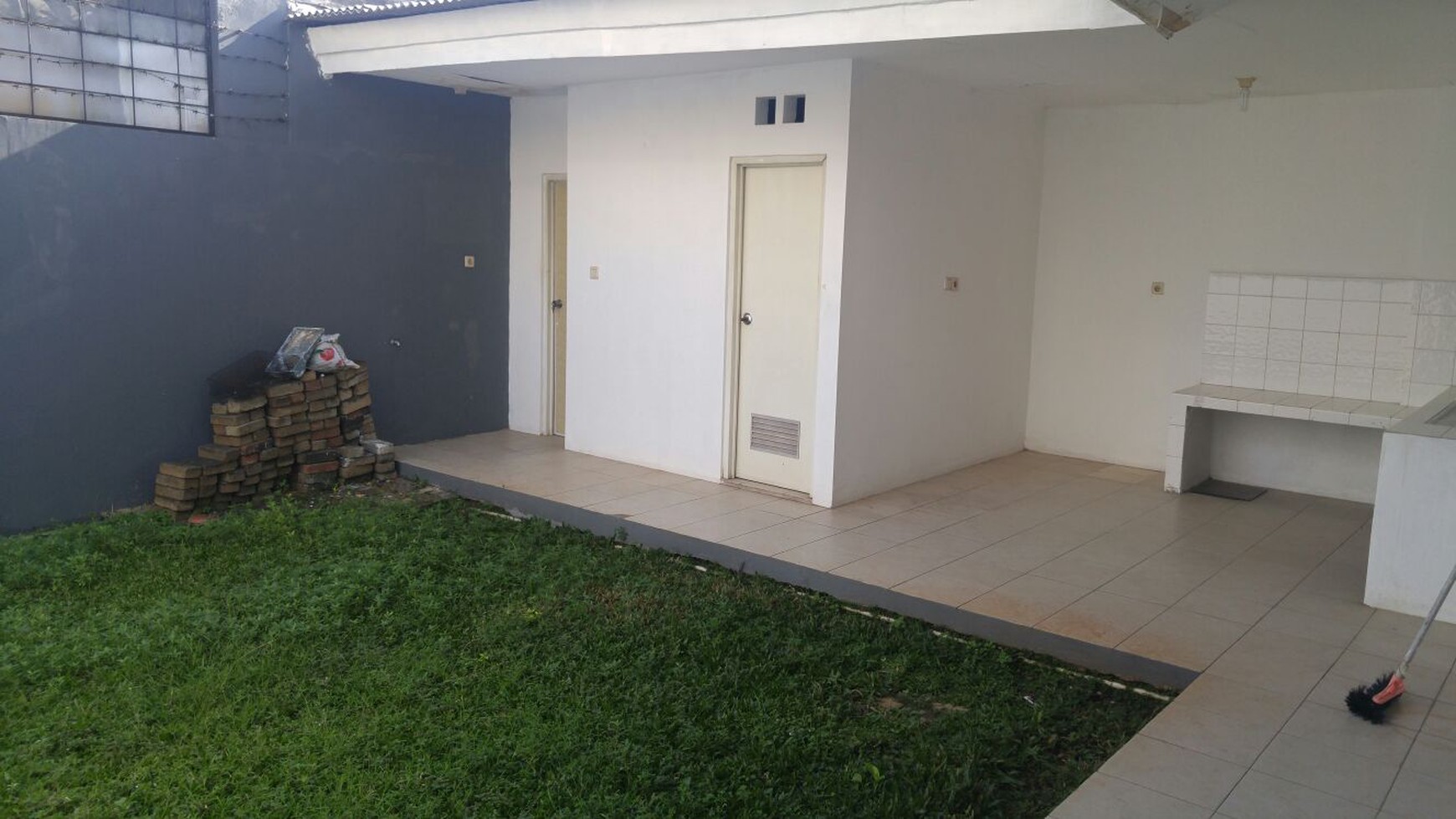 Dijual Rumah Taman Bukit Chedi - Lippo Karawaci