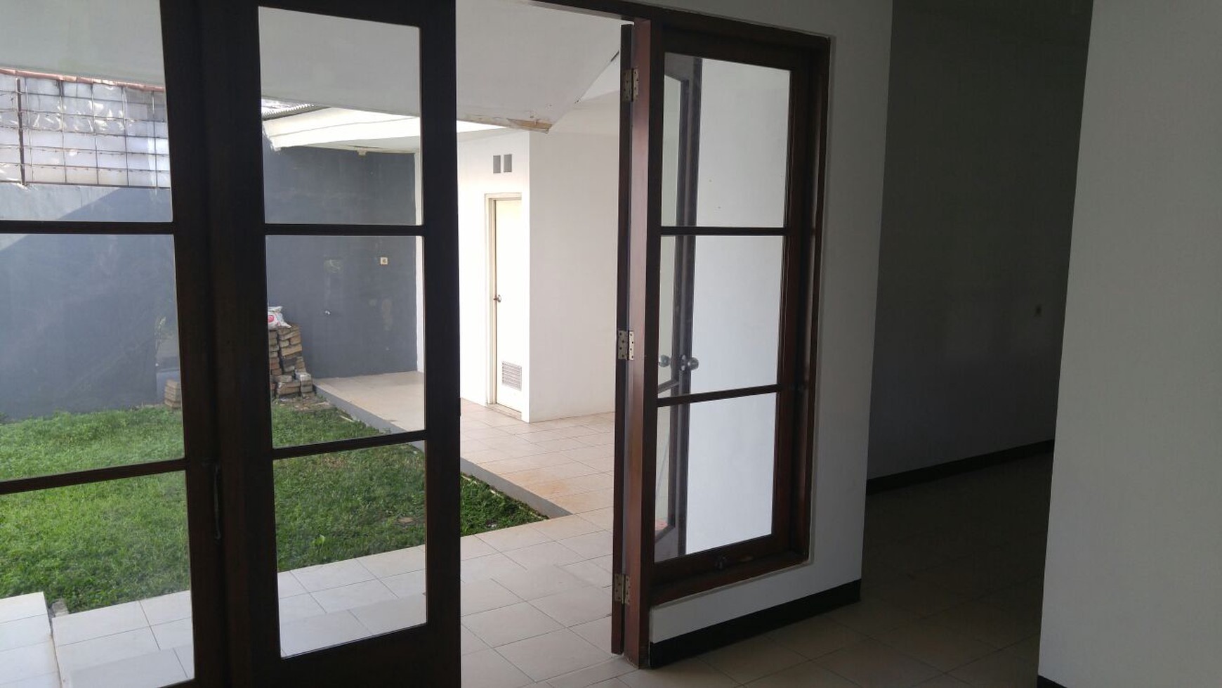 Dijual Rumah Taman Bukit Chedi - Lippo Karawaci