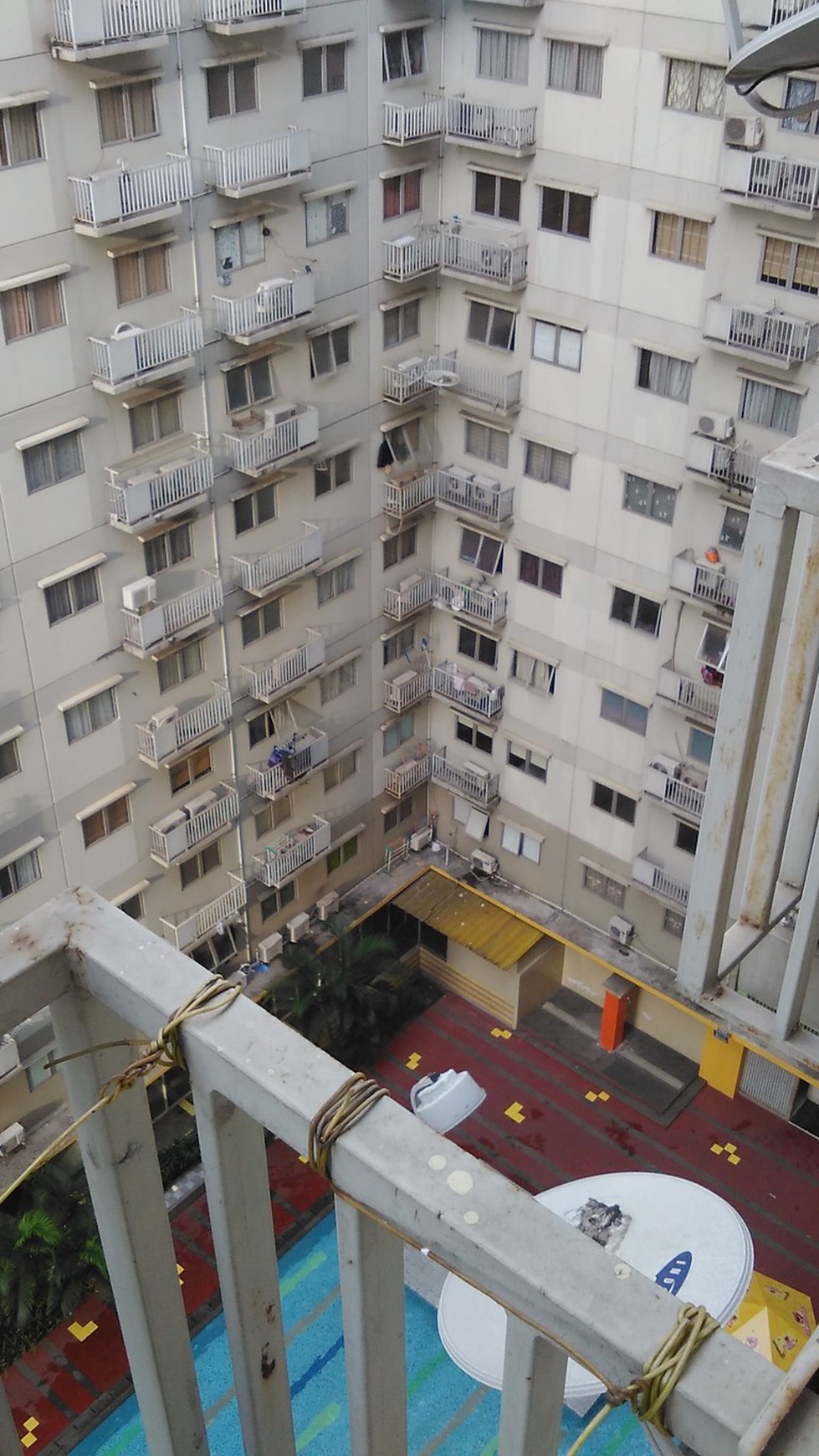 Dijual Unit Apartemen Gading Icon