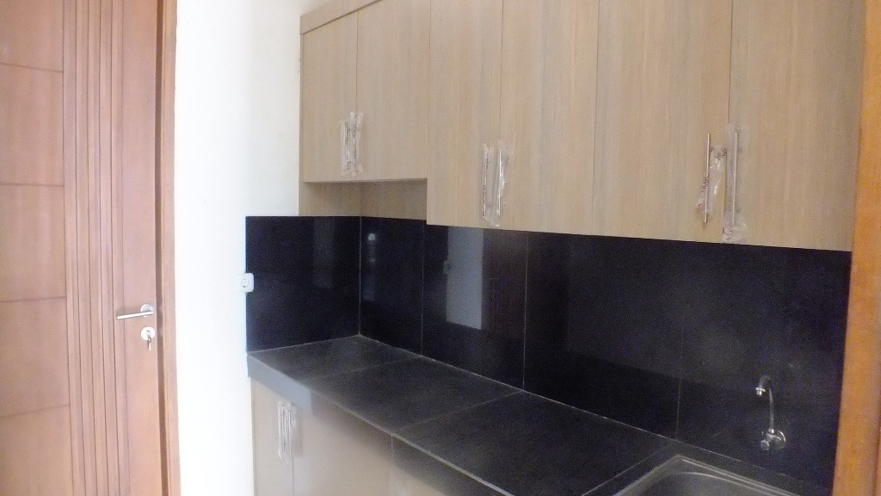 Rumah Brand New Di Bintaro Jaya Sektor 5