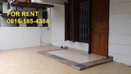 Disewa : Rumah baru renovasi di Puri Kencana dekat Sekolah & Sport Club