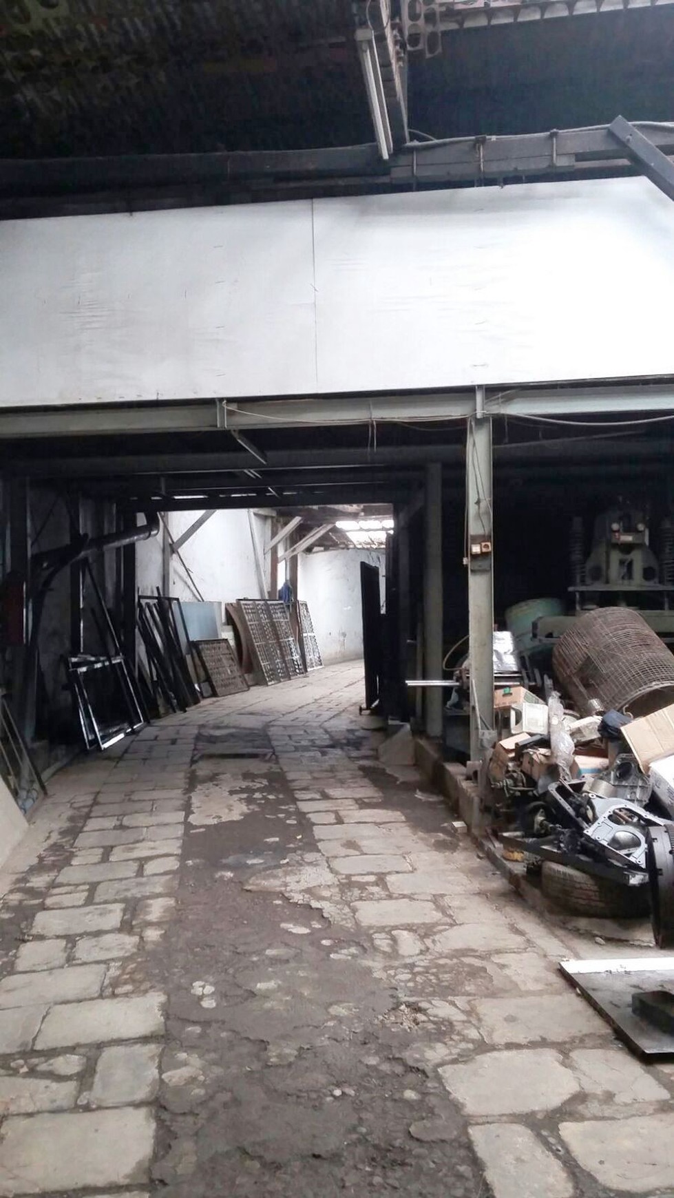 Ruko Luas dan Strategis di Kawasan Palmerah, Jakarta Pusat