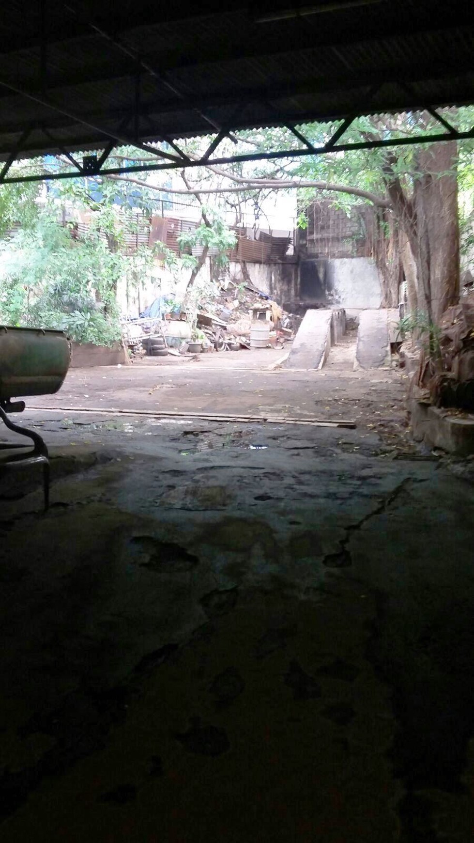 Ruko Luas dan Strategis di Kawasan Palmerah, Jakarta Pusat