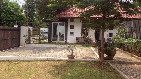 Rumah di Veteran, Bintaro Akses Mudah