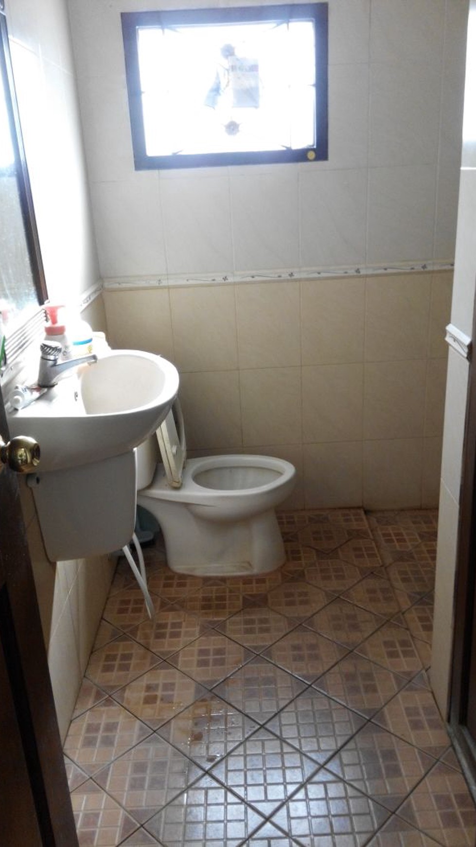 Dijual Rumah Nyaman dan Siap Huni di Pondok Labu