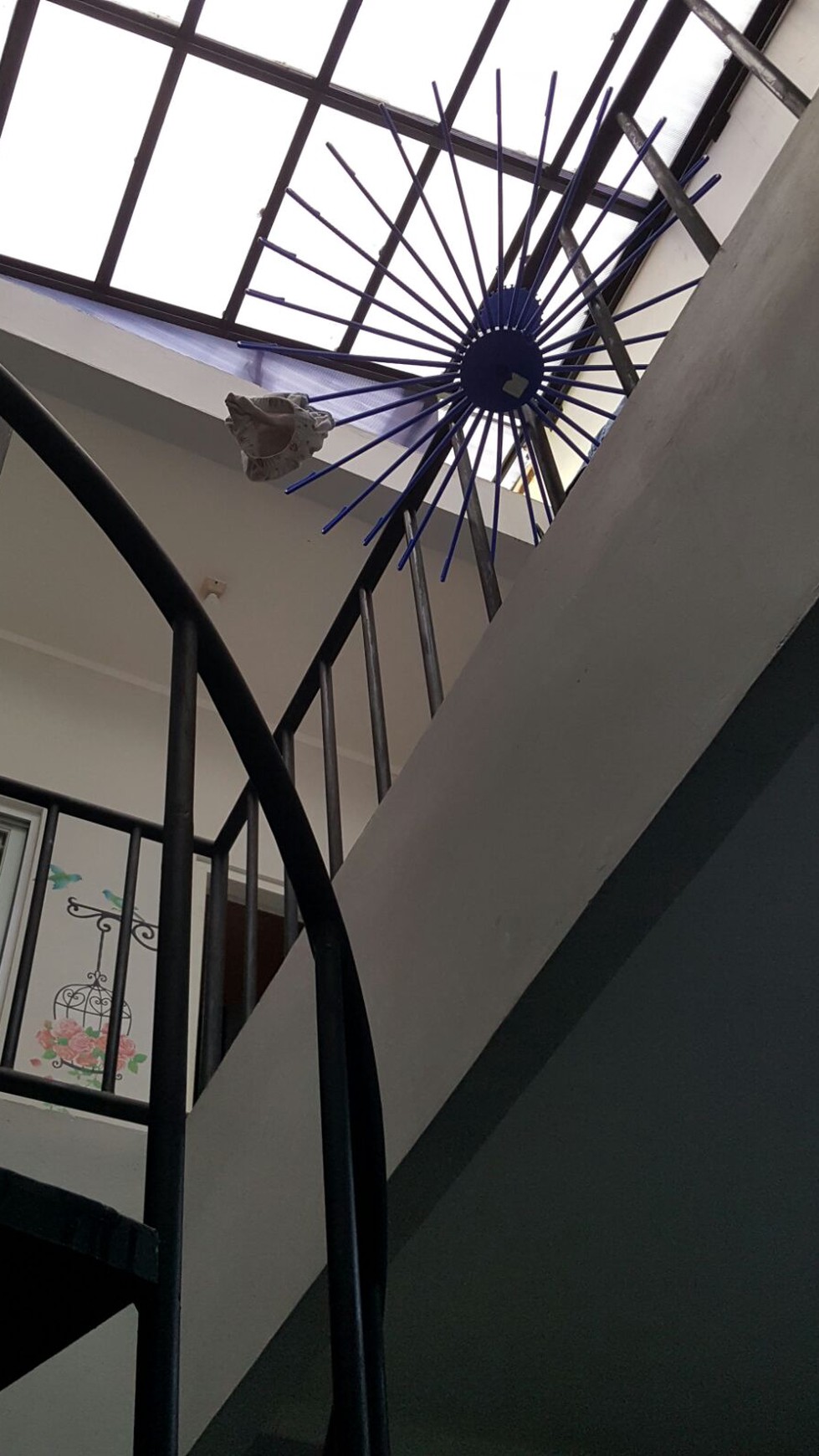 Rumah Mungil Dalam Cluster Di Sekitar Bintaro