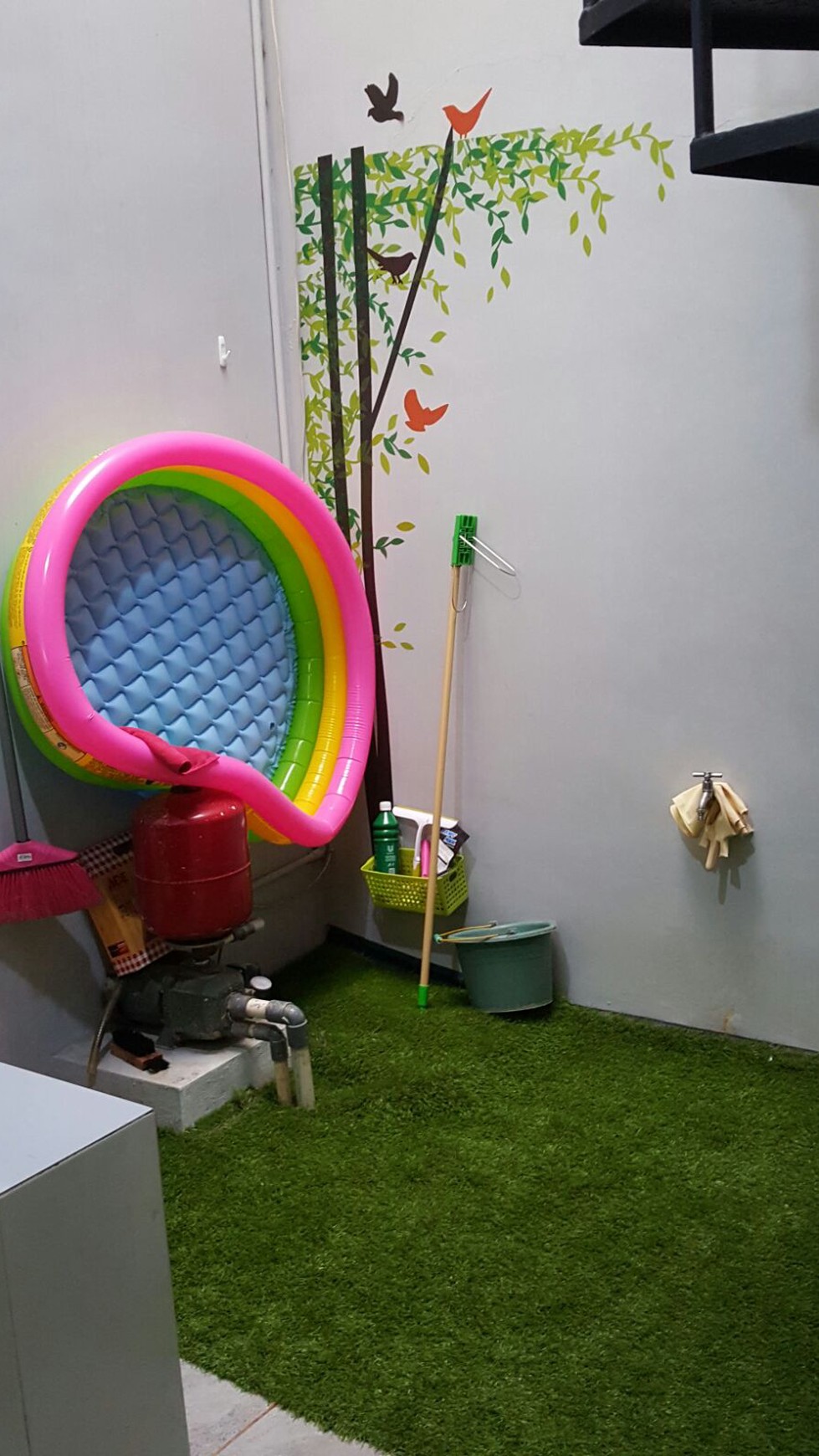 Rumah Mungil Dalam Cluster Di Sekitar Bintaro