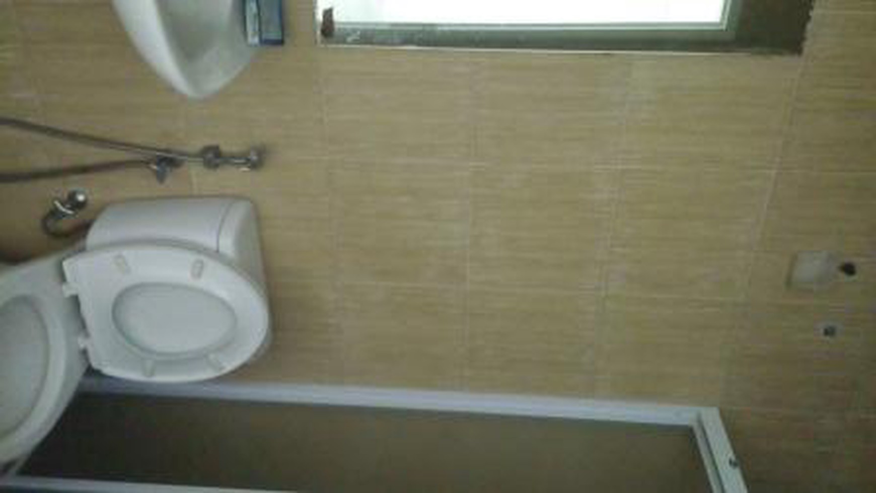 Hunian Tenang Dalam Cluster Di Bintaro #EU