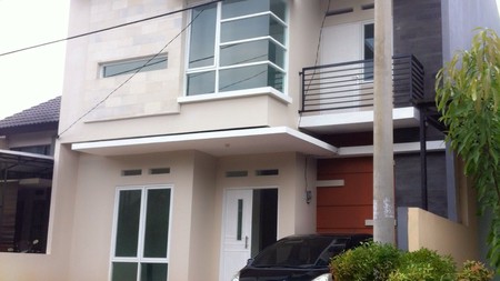 Rumah Siap Huni, Bagus dan Minimalis di Graha Raya