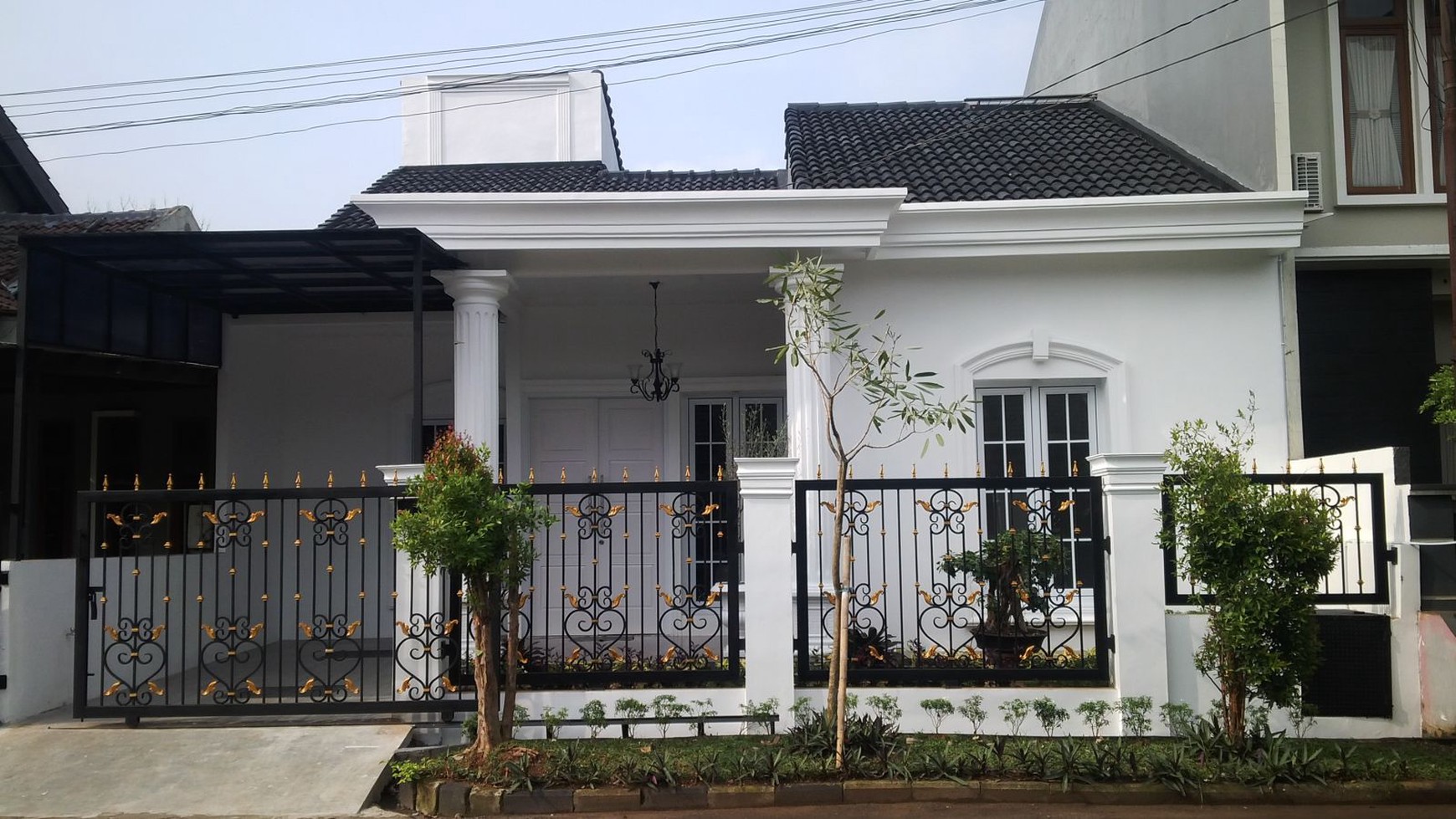 Rumah Lux, hrg  terjangkau di Graha Raya
