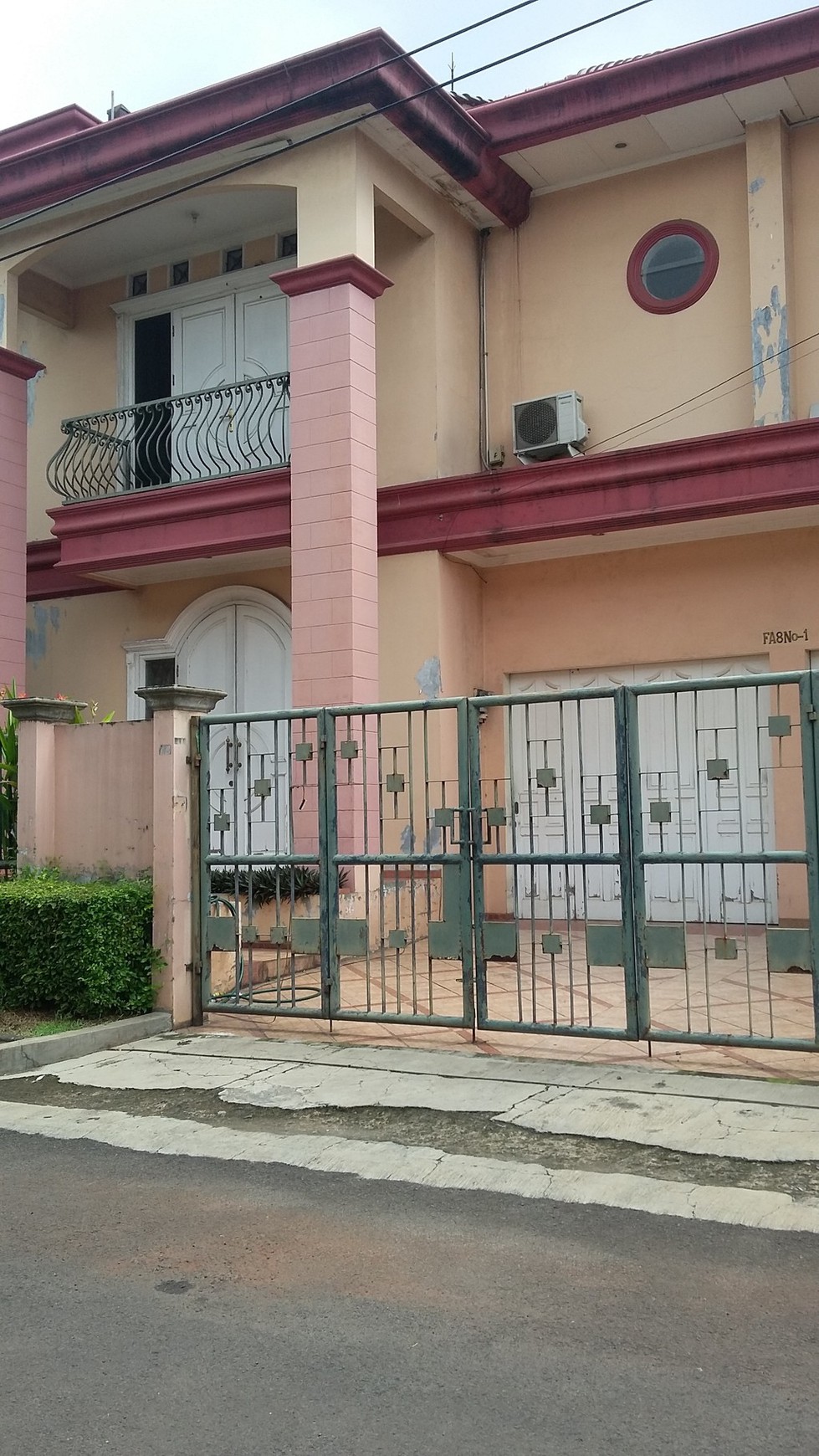 Rumah di sektor 6 Bintaro Jaya