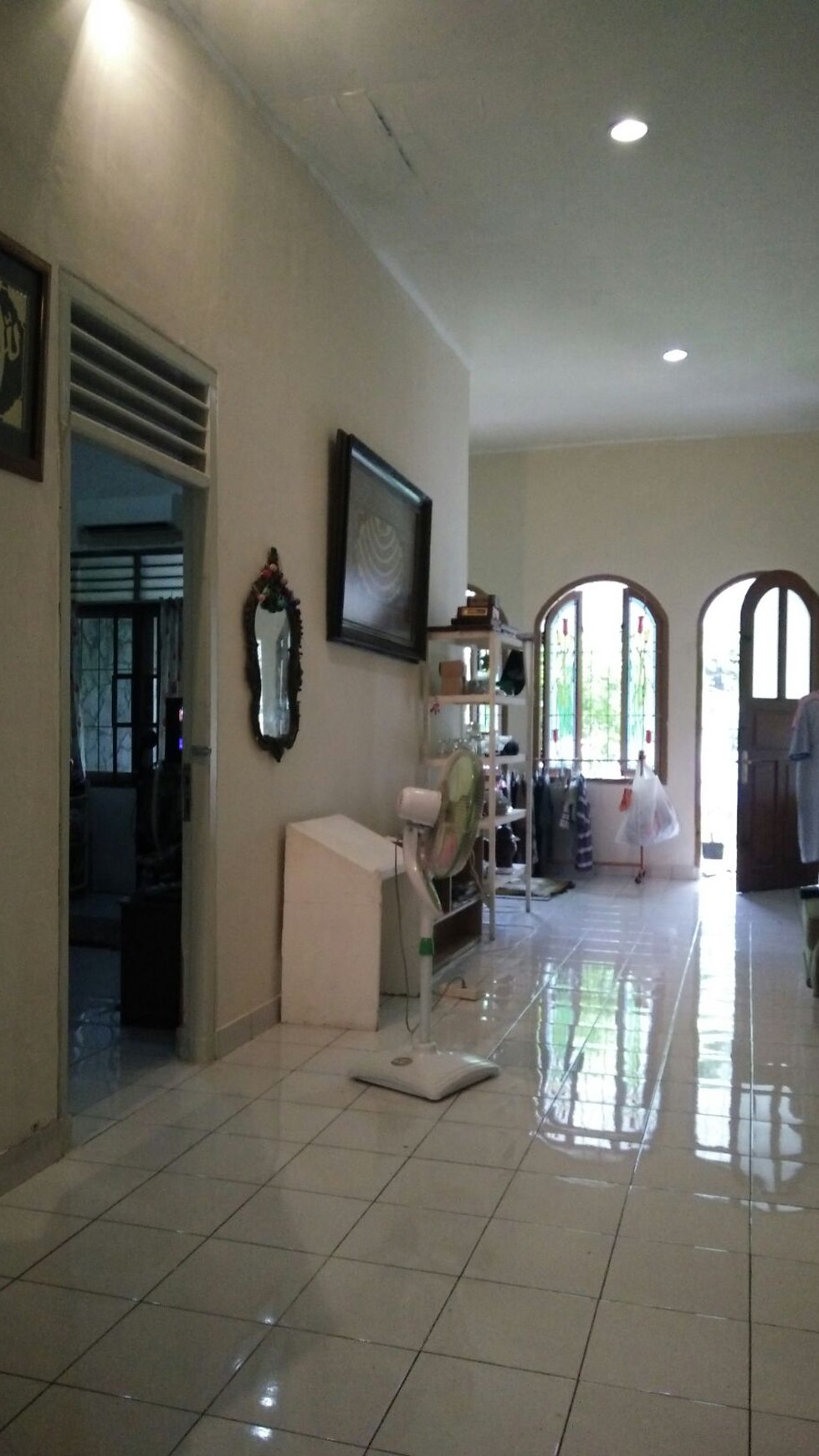 Rumah siap huni di Sektor 2 Bintaro Jaya