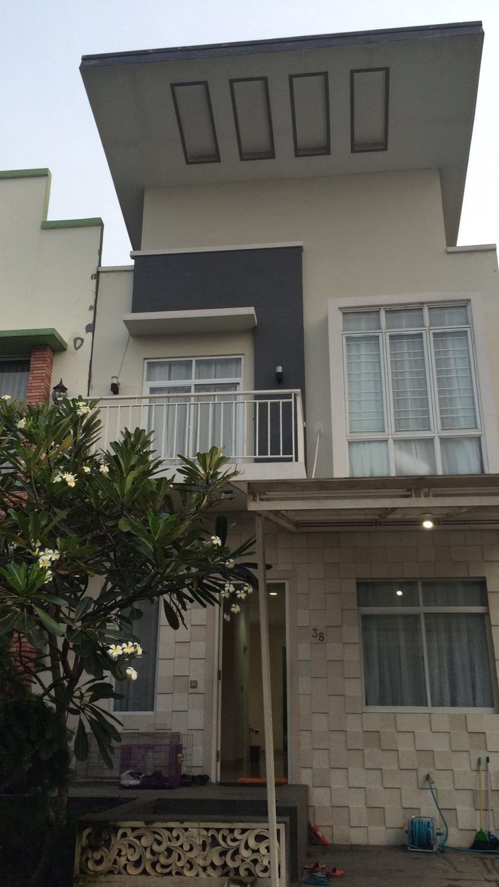 Dijual Rumah Taman Holandia - Lippo Karawaci