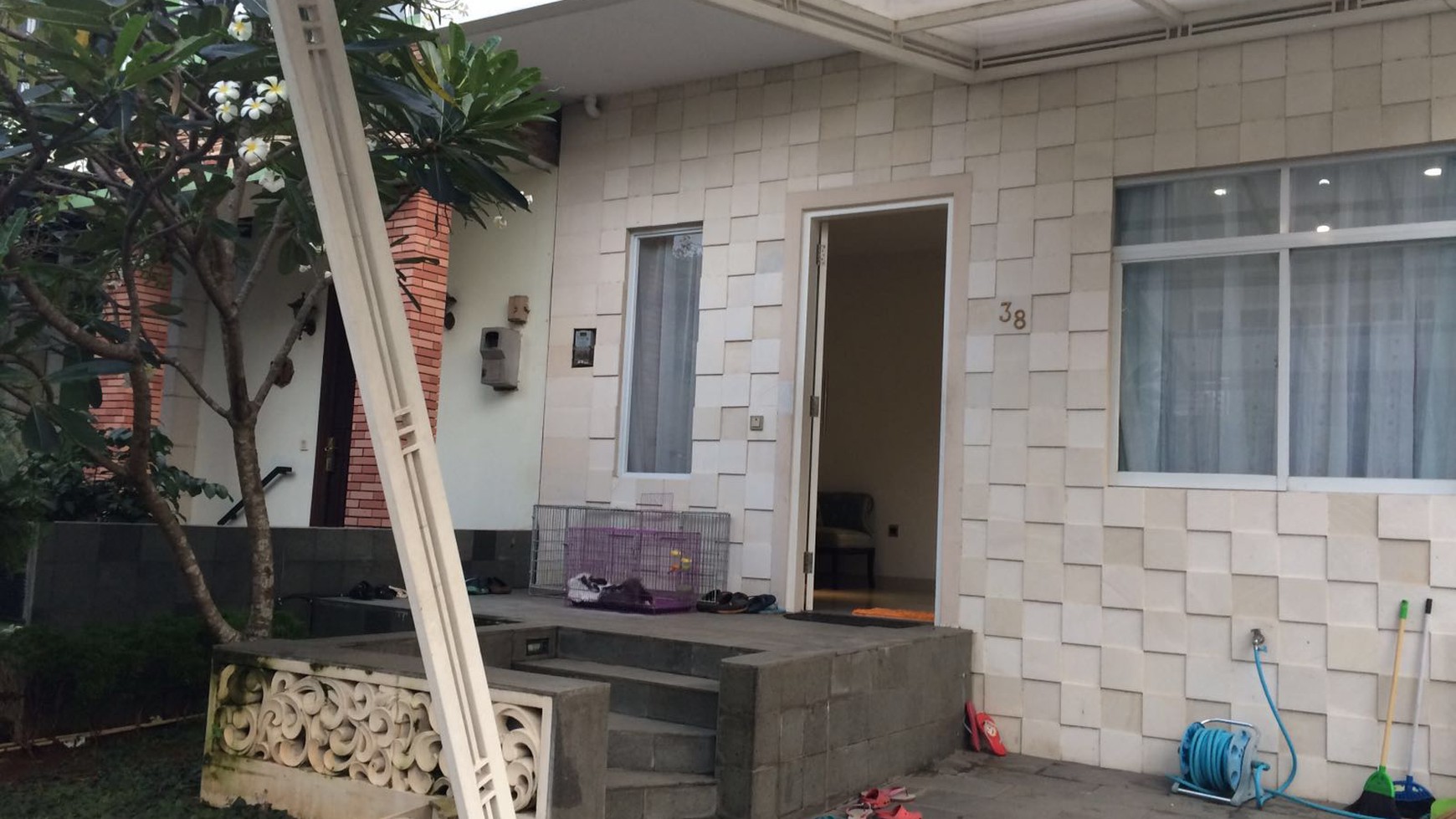Dijual Rumah Taman Holandia - Lippo Karawaci