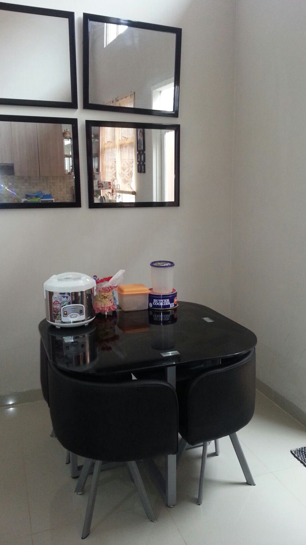 Dijual Townhouse Taman Paris Lt. 2&3 - Lippo Karawaci