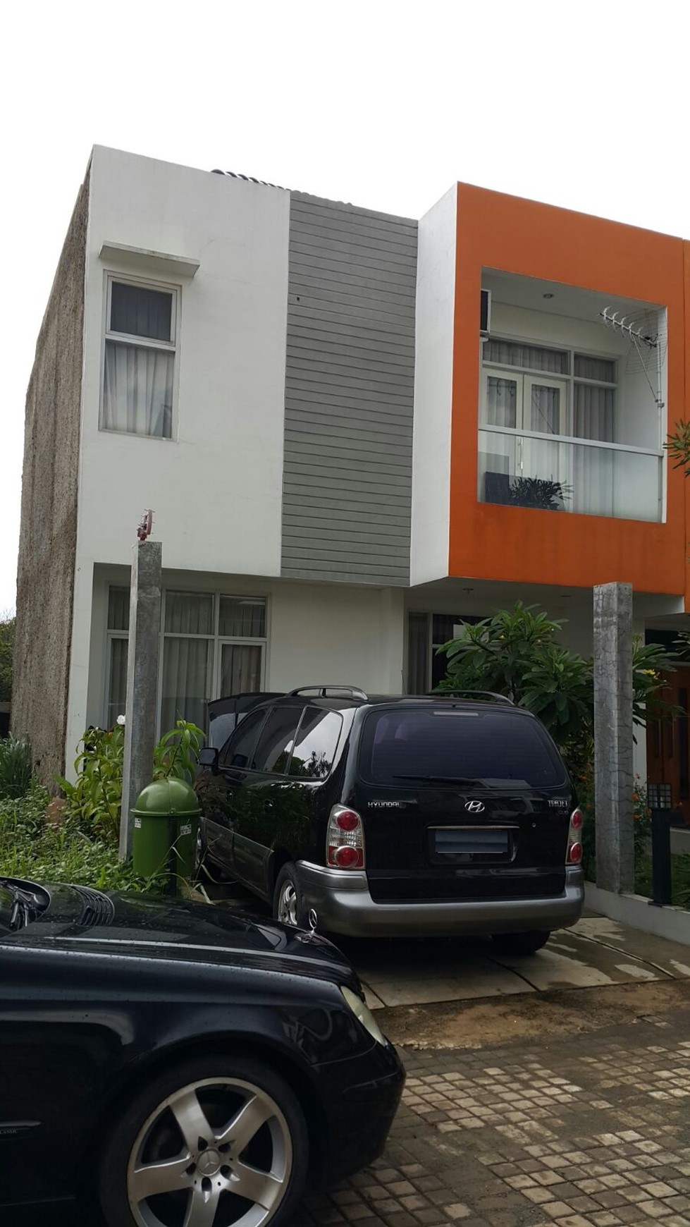 Rumah di Mampang ICON Grogol Depok