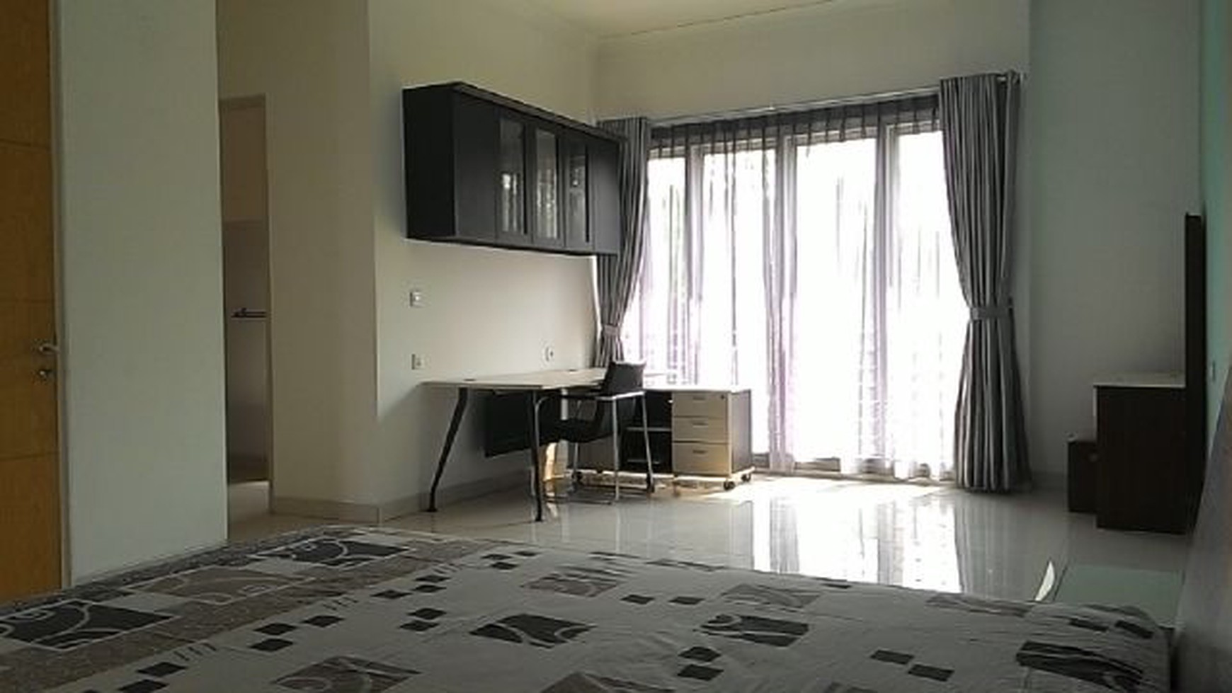 Rumah Siap Huni, Dekat Sekolah German