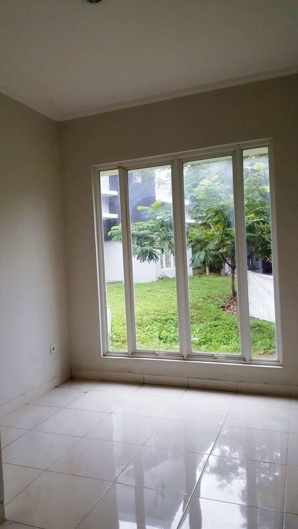 Ramah Nyaman Cocok Untuk Investasi Di Emerald View, Bintaro