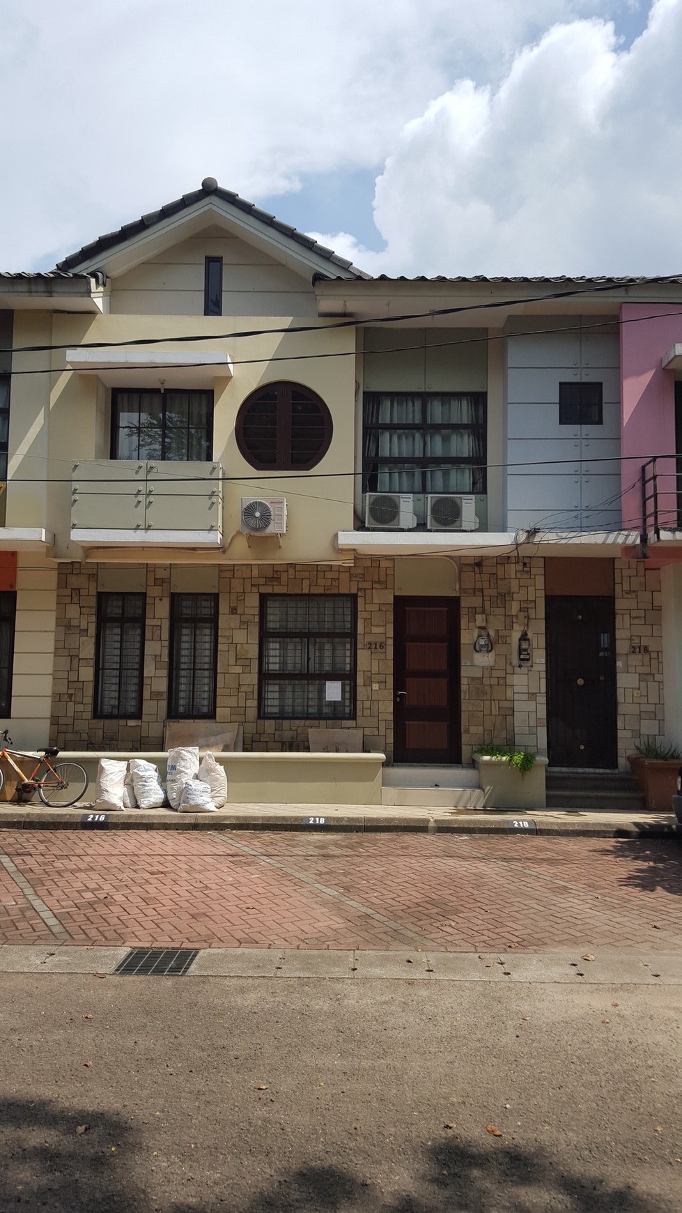 Dijual Townhouse Taman Permata Hijau 2 Lantai - Lippo Karawaci