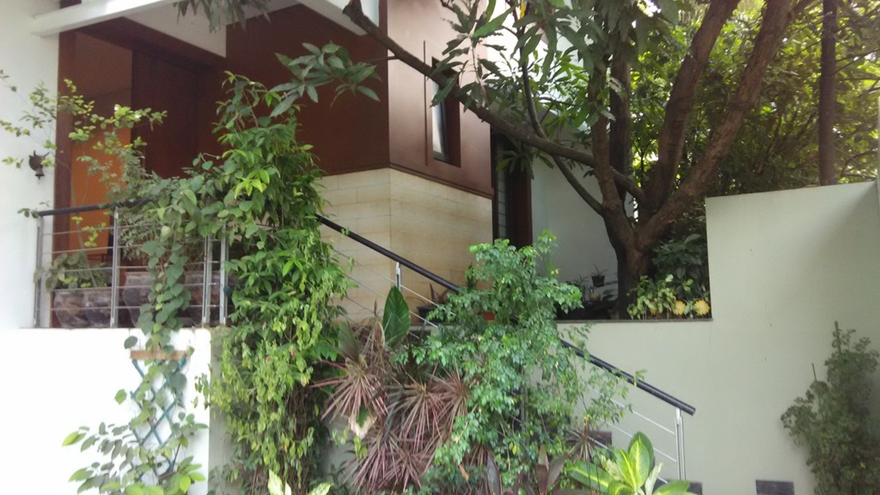 Rumah Area Cipete Siap Huni, Dekat France School