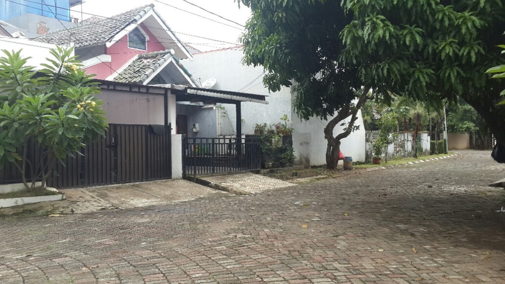 Rumah Bagus,siap huni di Villa Bintaro Regency