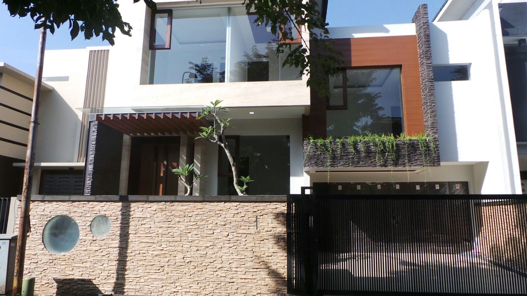 Rumah Idaman Dalam Perumahan Bintaro Sektor 9