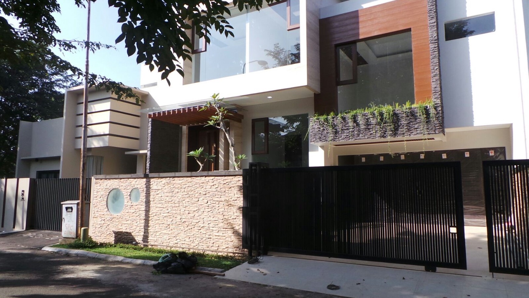 Rumah Idaman Dalam Perumahan Bintaro Sektor 9