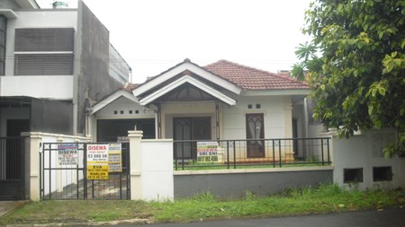 Rumah siap huni di Kencana Loka Bsd