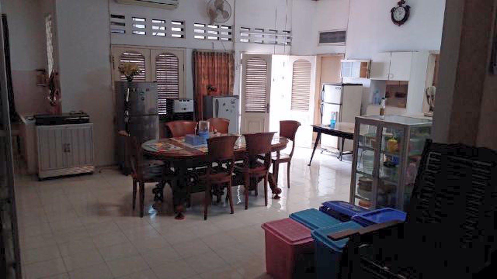 RUMAH BESAR  COCOK UNTUK KOS-KOS AN P. BETUNG BINTARO