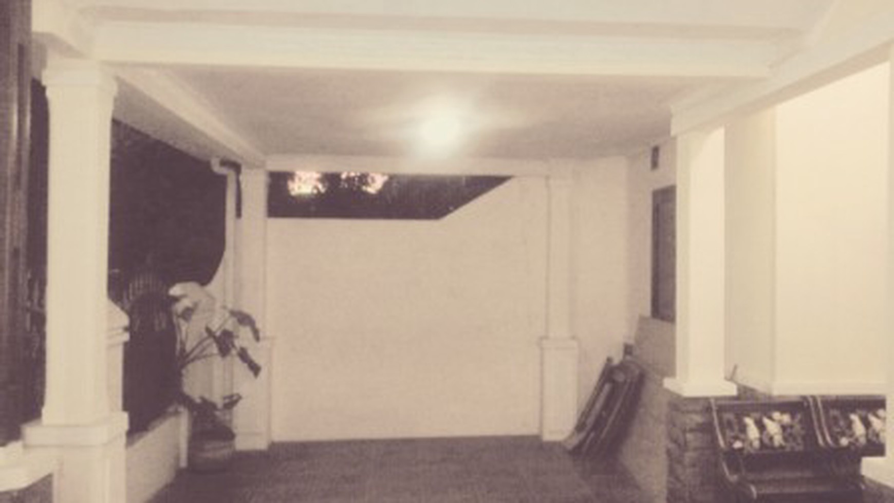 Rumah pinggir jalan, bisa utk usaha, 120m  750JT