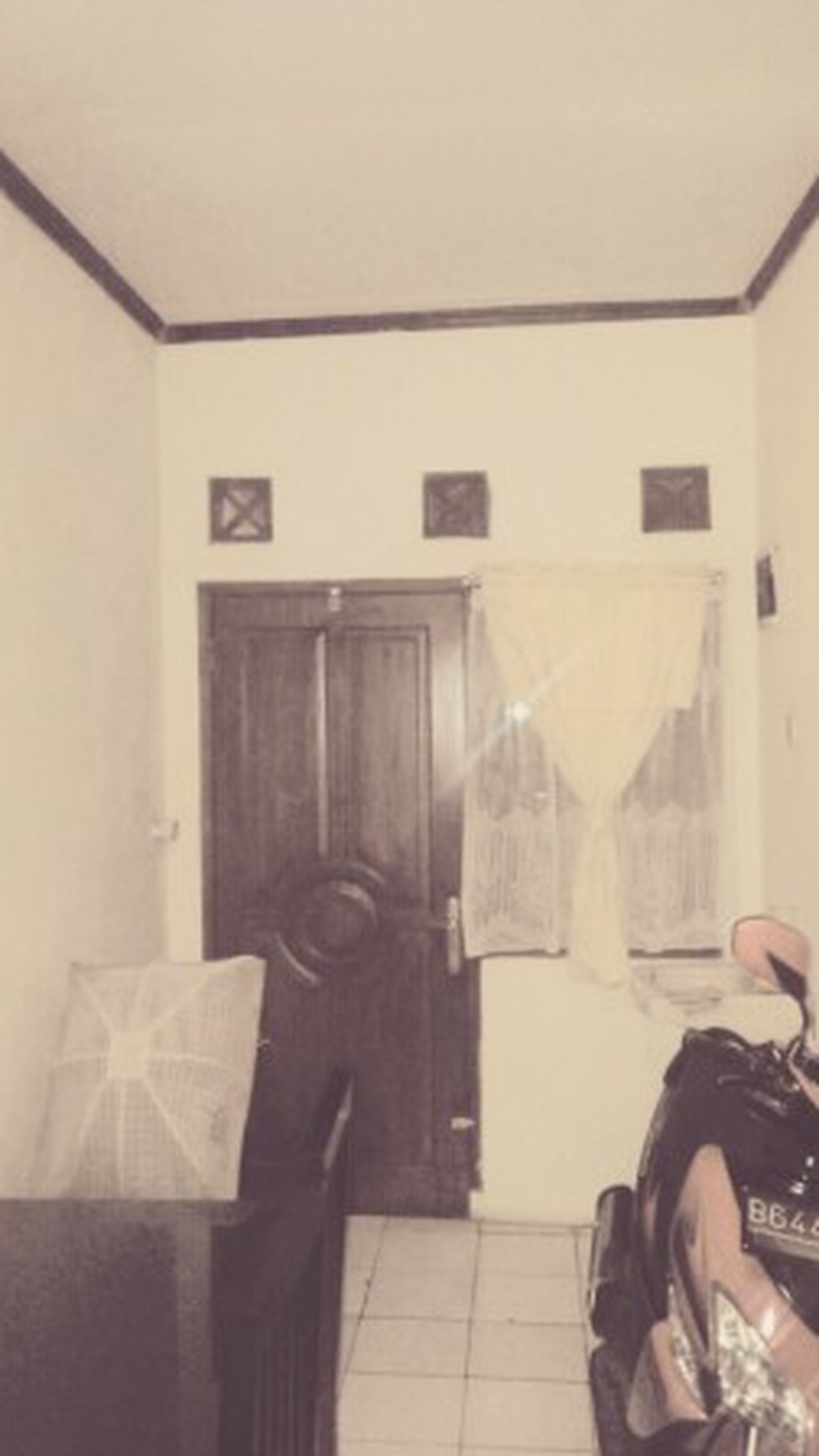 Rumah pinggir jalan, bisa utk usaha, 120m  750JT