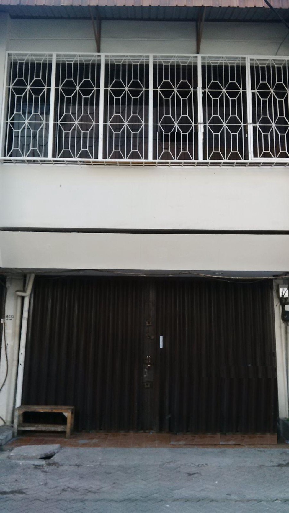 Ruko 2 1/4 lantai , cocok untuk kantor di Sunter